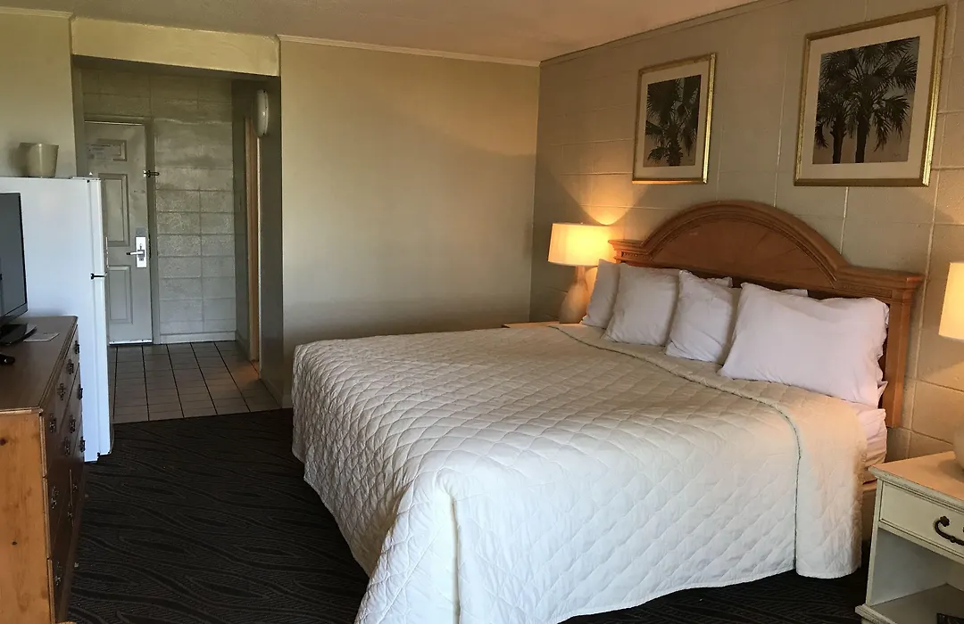 Admiral Motor Inn-1